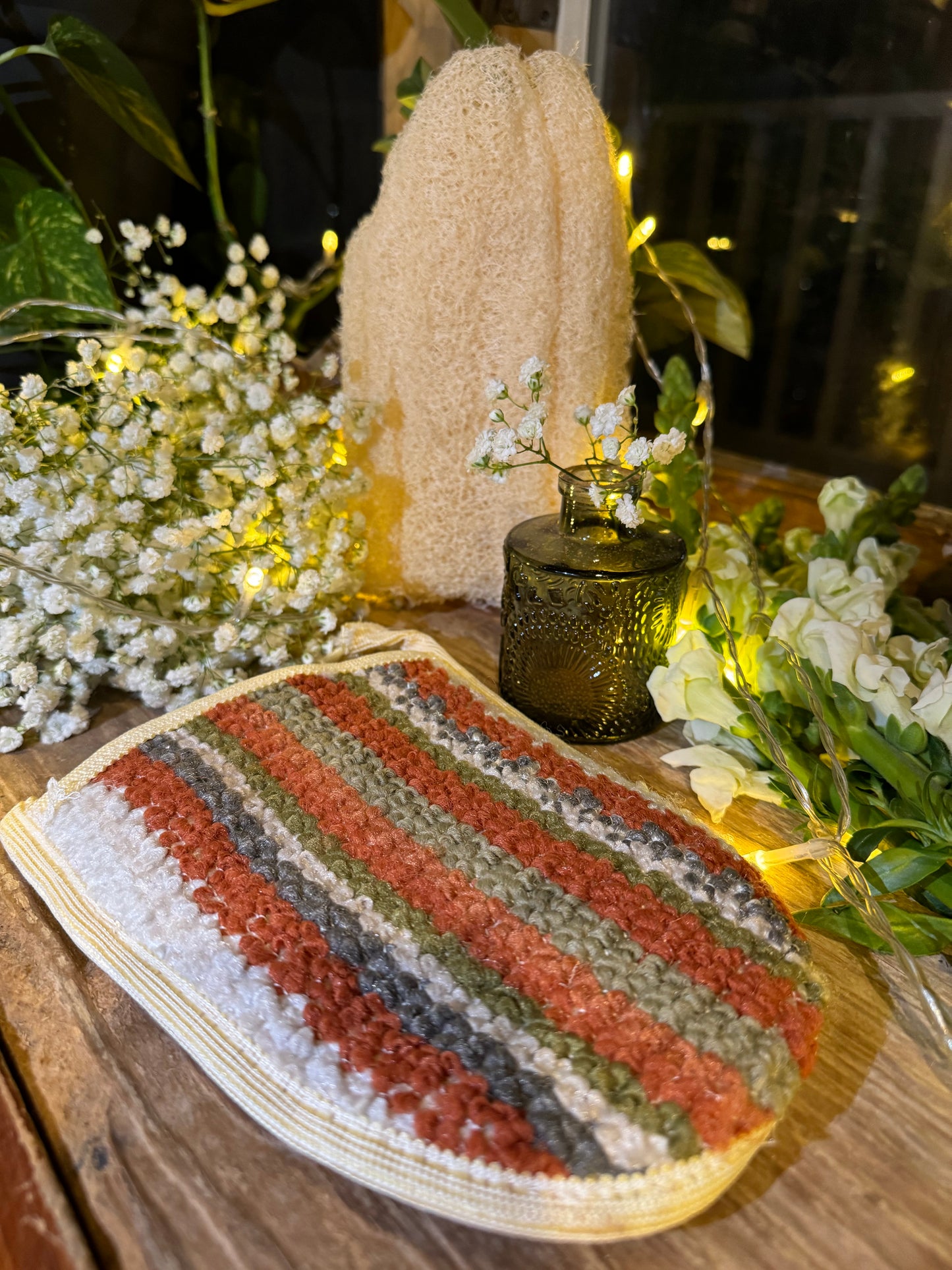 The Palm Pressed Loofah GLOVE